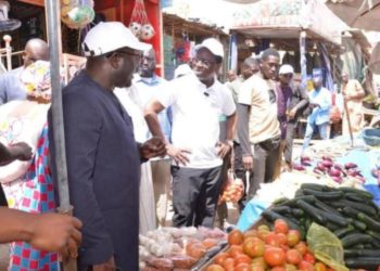 Le ministre du commerce annoncé le recrutement de 1000 volontaires pour assurer le contrôle des prix