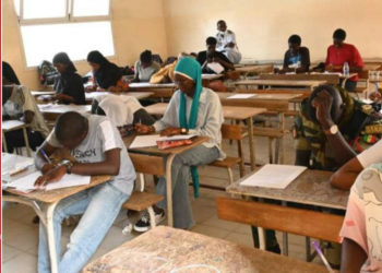 EXAMENS ET CONCOURS : LE PRÉSIDENT FAYE EXIGE DES MESURES POUR UN BON DÉROULEMENT DES ENSEIGNEMENTS