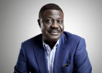 Football : les amis de Pape Diouf lui rendent hommage ce 3 avril