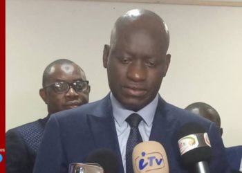 Pacte de stabilité sociale : le ministre Abass Fall en concertation.