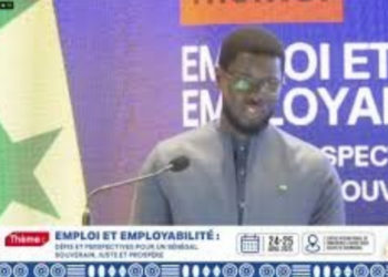 CONFÉRENCE NATIONALE SUR L’EMPLOI : LE PRÉSIDENT BASSIROU DIOMAYE FAYE EN PREMIÈRE LIGNE POUR UNE POLITIQUE D’EMPLOI SOUVERAINE ET INCLUSIVE