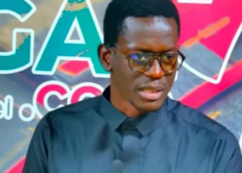 Tribunal de Dakar — le chroniqueur Arona Niang a été condamné à 3 mois de prison avec sursis pour diffusion de fausses nouvelles liées au Covid-19