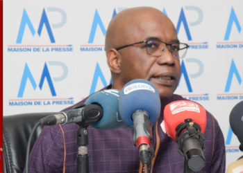Concertations sur la Communication : Mamoudou Ibra Kane appelle à un renforcement de l’État de droit et à la protection des professionnels des médias