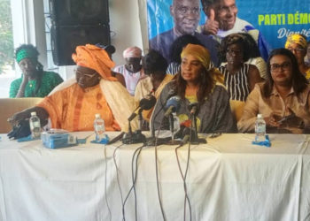 Les libéraux haussent le ton après la falsification de signature de Wade