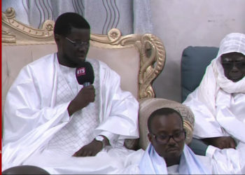 VISITE À TOUBA | LE PRÉSIDENT BASSIROU DIOMAYE FAYE RASSURE LE KHALIFE GÉNÉRAL DES MOURIDES À L’APPROCHE DU GRAND MAGAL