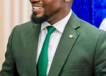 Par Dr. Diomaye Dieng-Le Sénégal dans l’ère du numérique : défis et enjeux de la gestion des déchets d’équipements électriques et électroniques (DEEE)