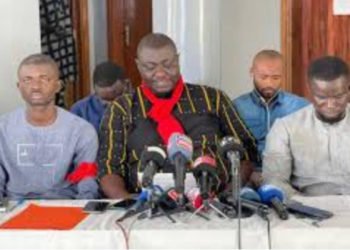 Les agents de l’administration sénégalaise décrètent une « semaine rouge »