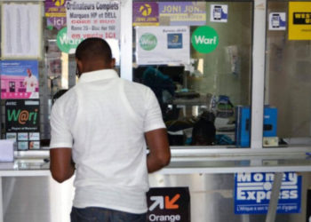 Mobile money:Les prestataires du transfert d’argent expriment leurs inquiétudes