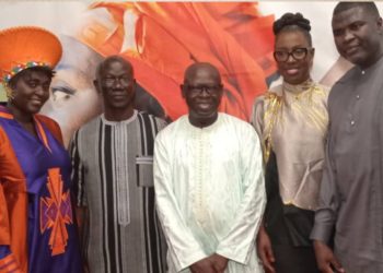 Rendre hommage à Mariama Bâ, pionnière de la pensée féminine africaine, et valoriser le talent d’Angèle Diabang