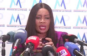 Maïmouna Ndour Faye annonce une plainte contre Cheikh Bara Ndiaye