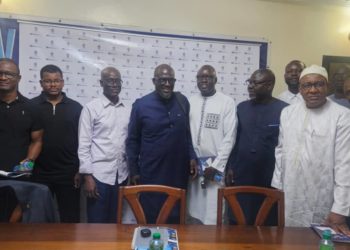 Cercle des Cadres de la République des Valeurs (CECAR) apporte son soutien aux étudiants de l’UCAD