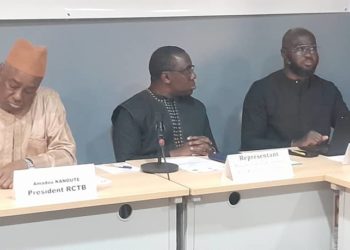 Analyse budgétaire et de suivi des investissements publics