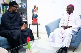 Mouhamadou Makhtar CISSE chez monseigneur André gueye archevêque de Dakar